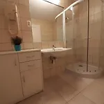 Szarszo 아파트
