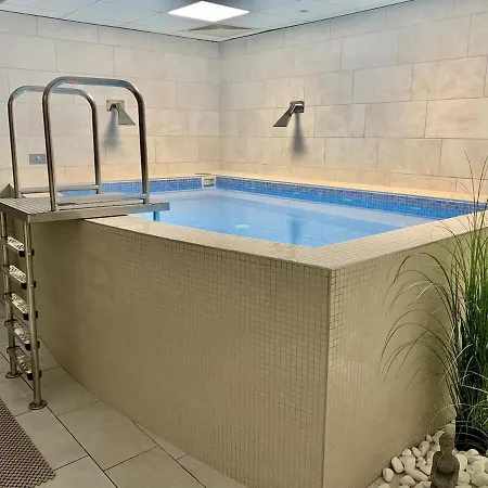 Apartament Szarszo *