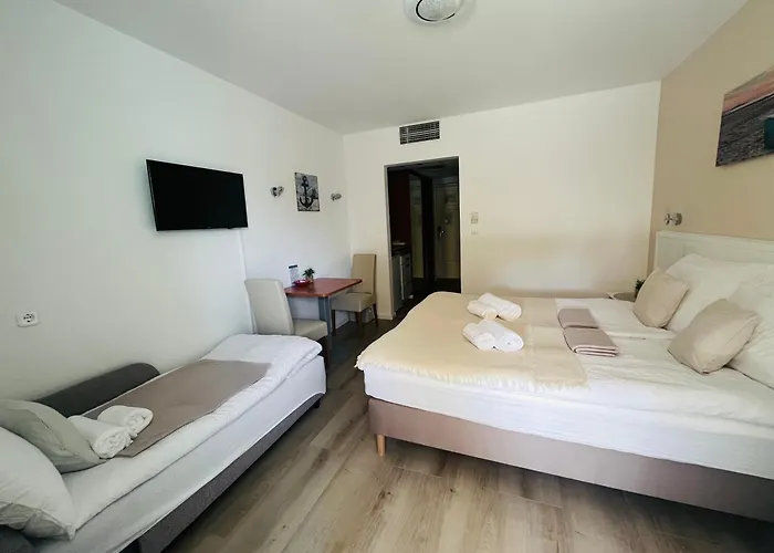 Szarszo * بالاتونسزارسكو